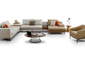 LONDON ARMCHAIR