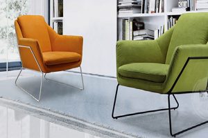 CHOICE ARMCHAIR