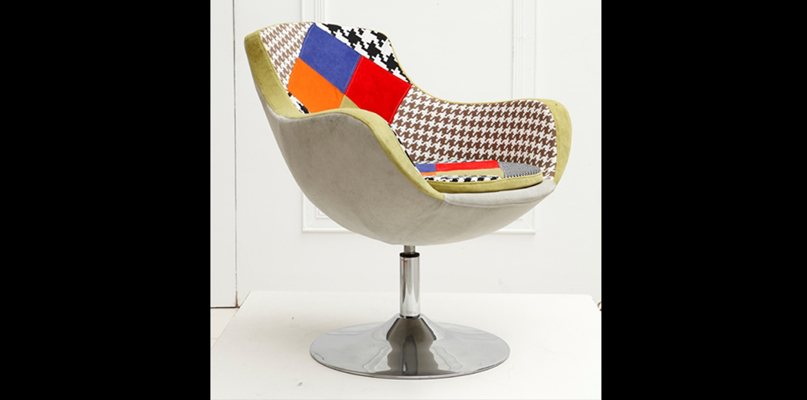 TAG  ARMCHAIR